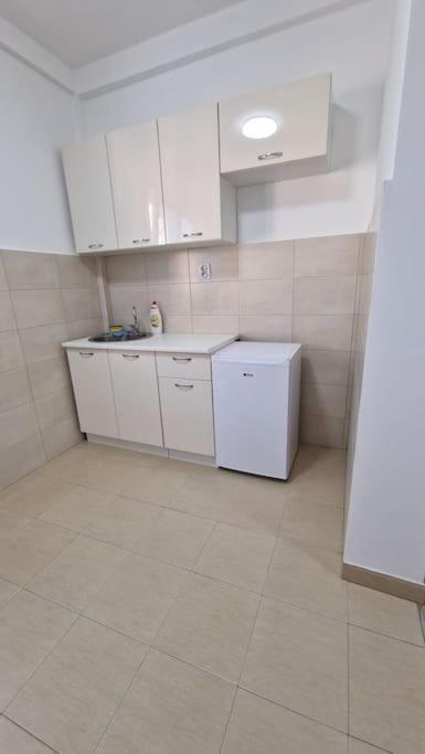 Apartman Tolosi Podgorica Exteriör bild