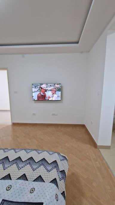Apartman Tolosi Podgorica Exteriör bild
