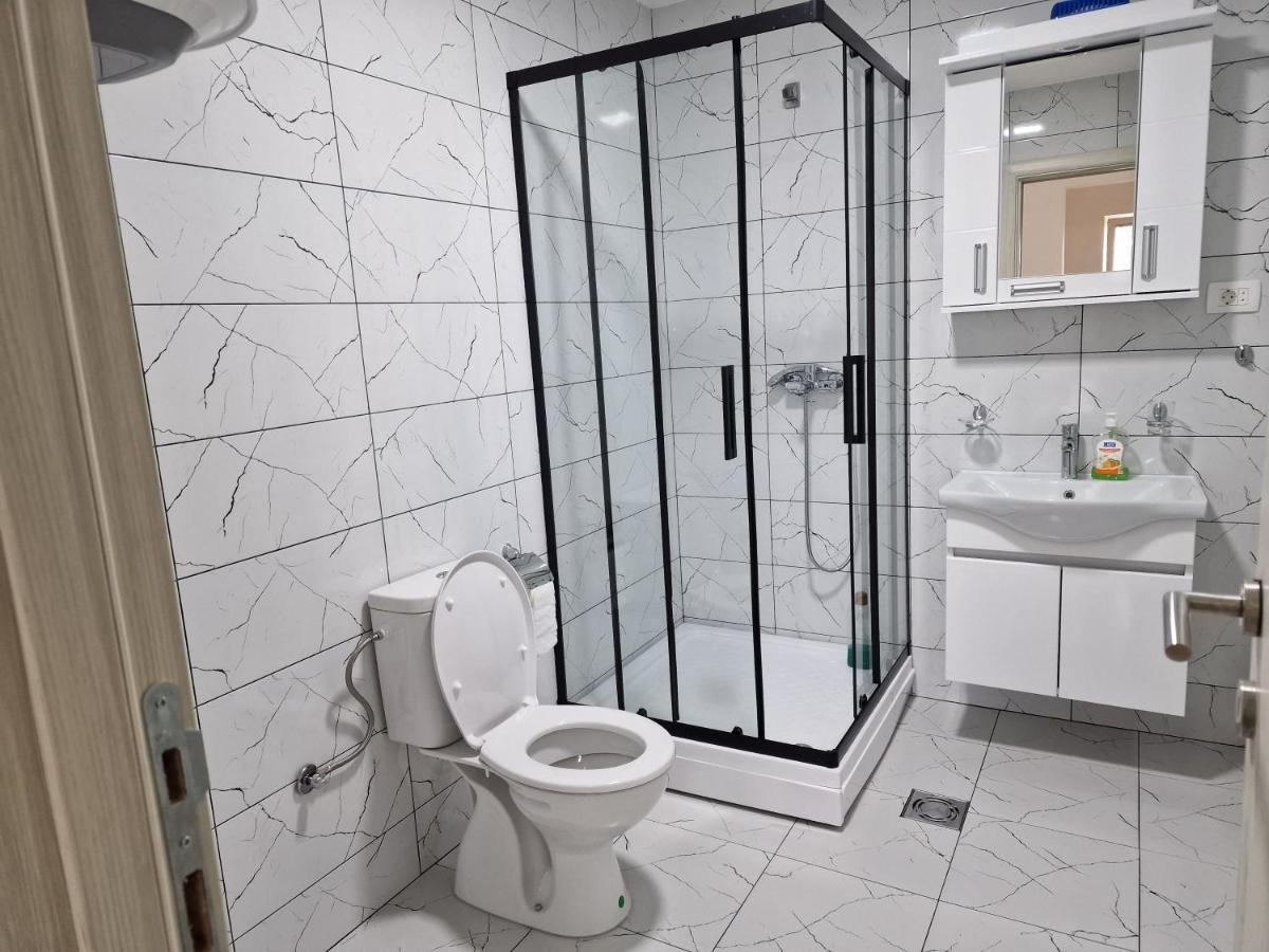 Apartman Tolosi Podgorica Exteriör bild
