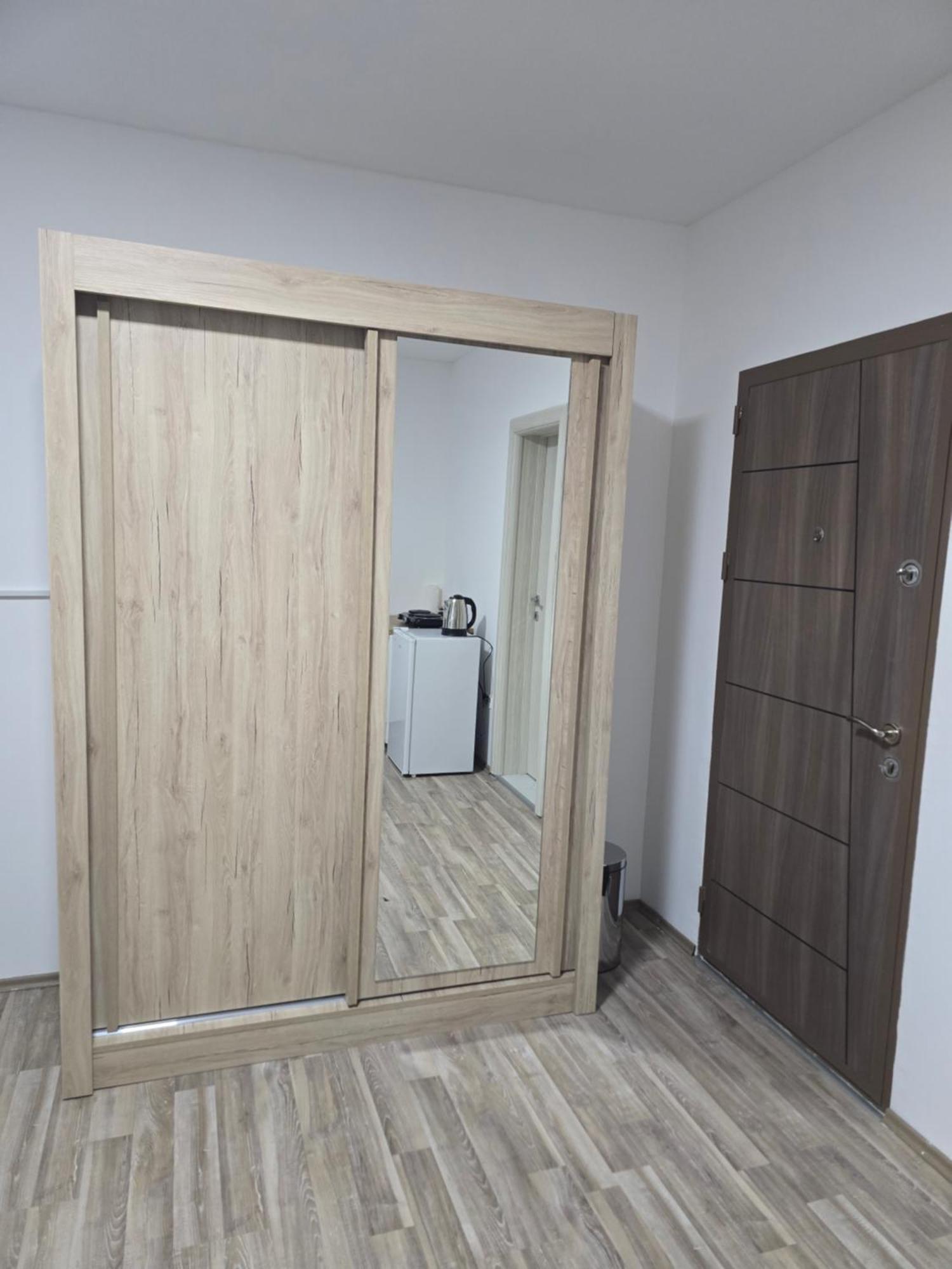 Apartman Tolosi Podgorica Exteriör bild
