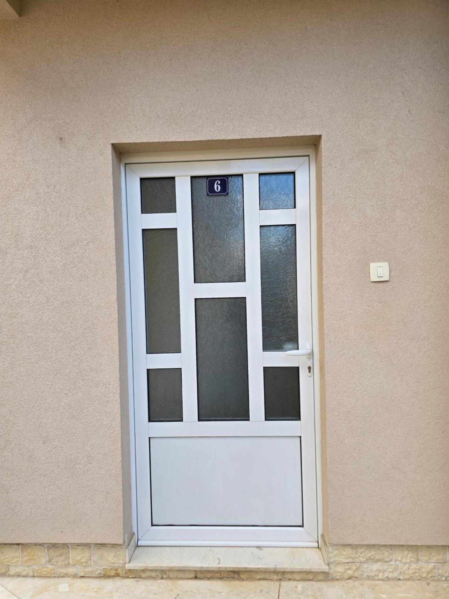 Apartman Tolosi Podgorica Exteriör bild